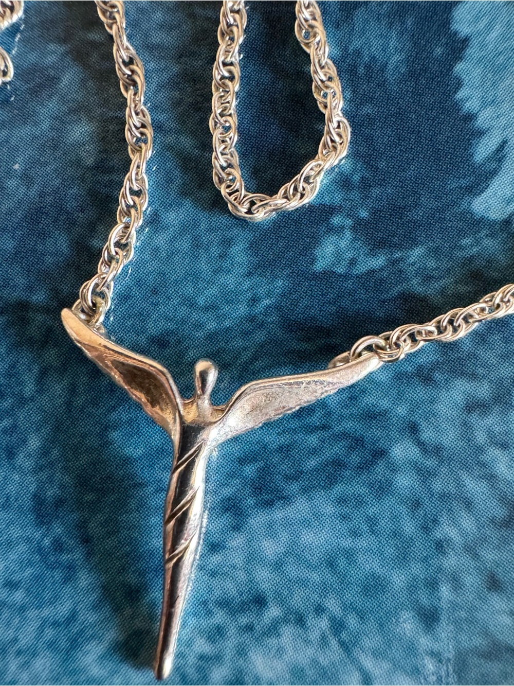 Lavaggi Silver Angel Wing Pendant Necklace - 18 inch chain
